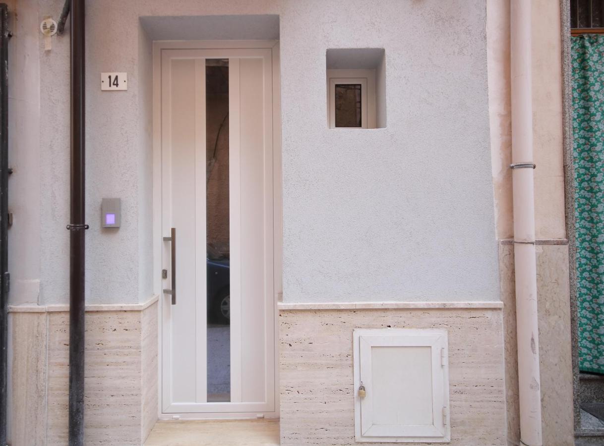 Corselli 14 Apartment Bagheria Bagian luar foto